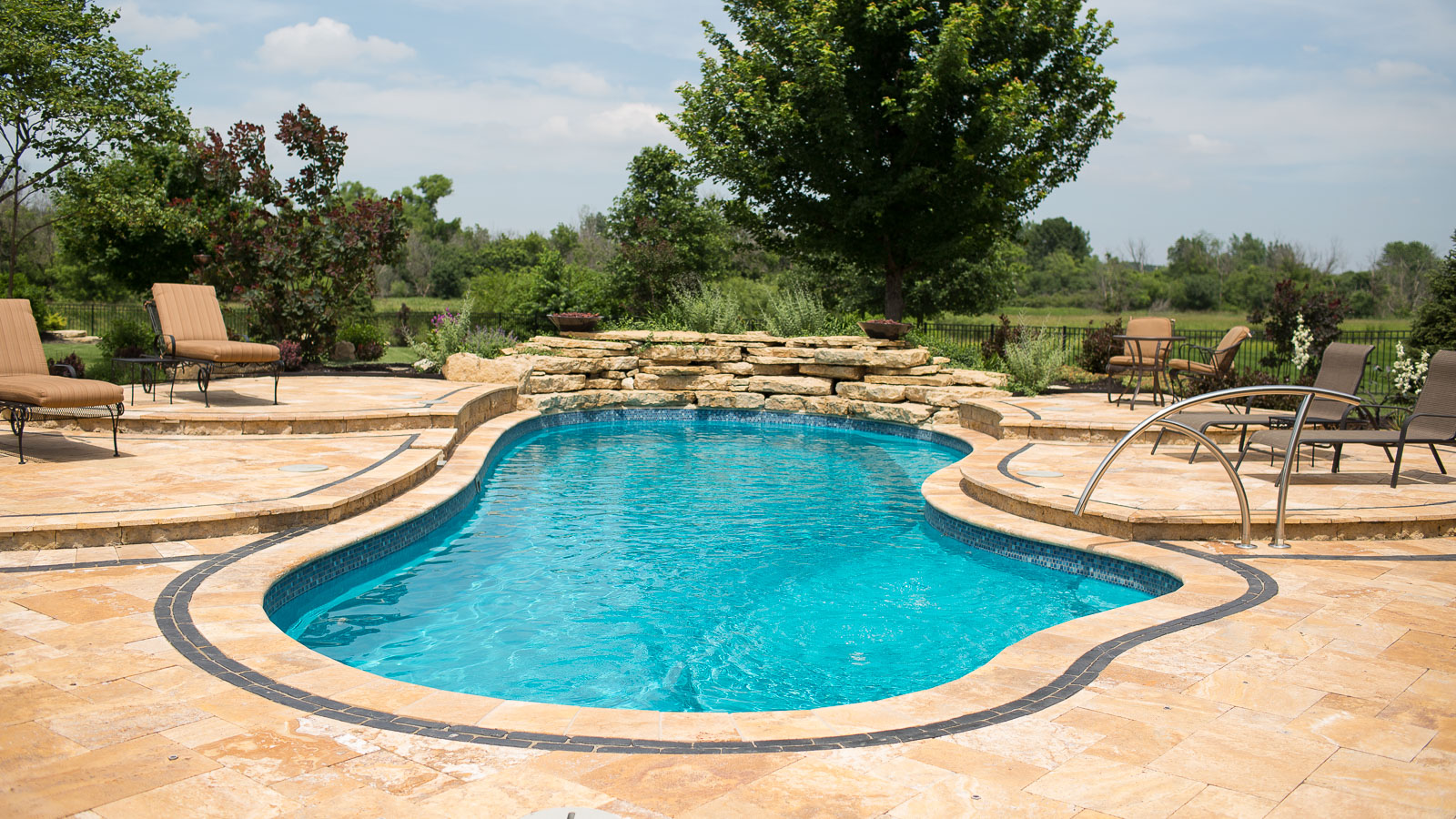 Our pool range: the best fiberglass pool designs - Blue Science Pools